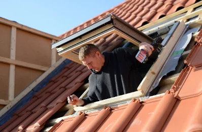 Pose de fenêtres de toit Velux à Quincieu
